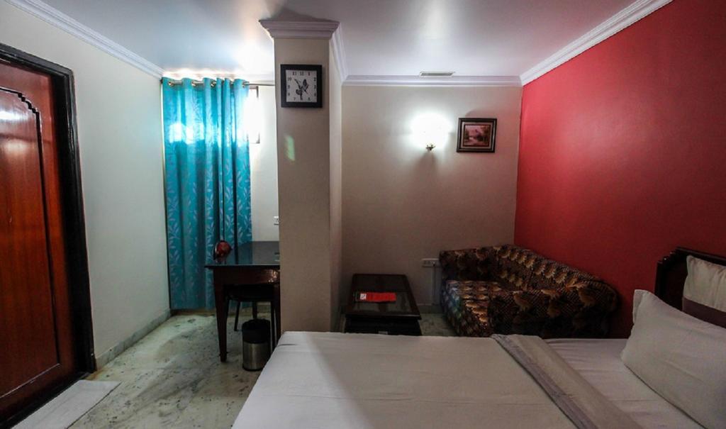 Hotel Pigeon International Bangalore Esterno foto
