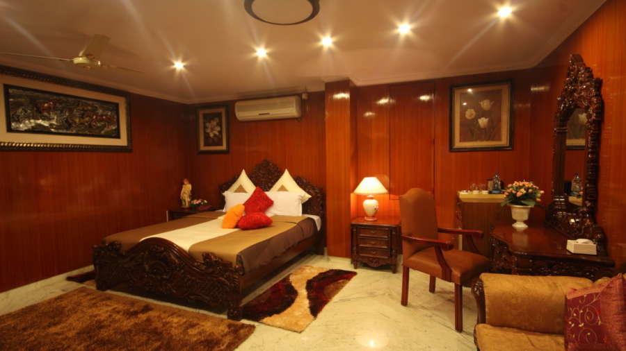 Hotel Pigeon International Bangalore Esterno foto
